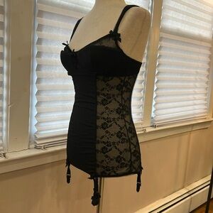 NWT VS Sexy Little Things lace mesh bustier corset padded bra garters 34C